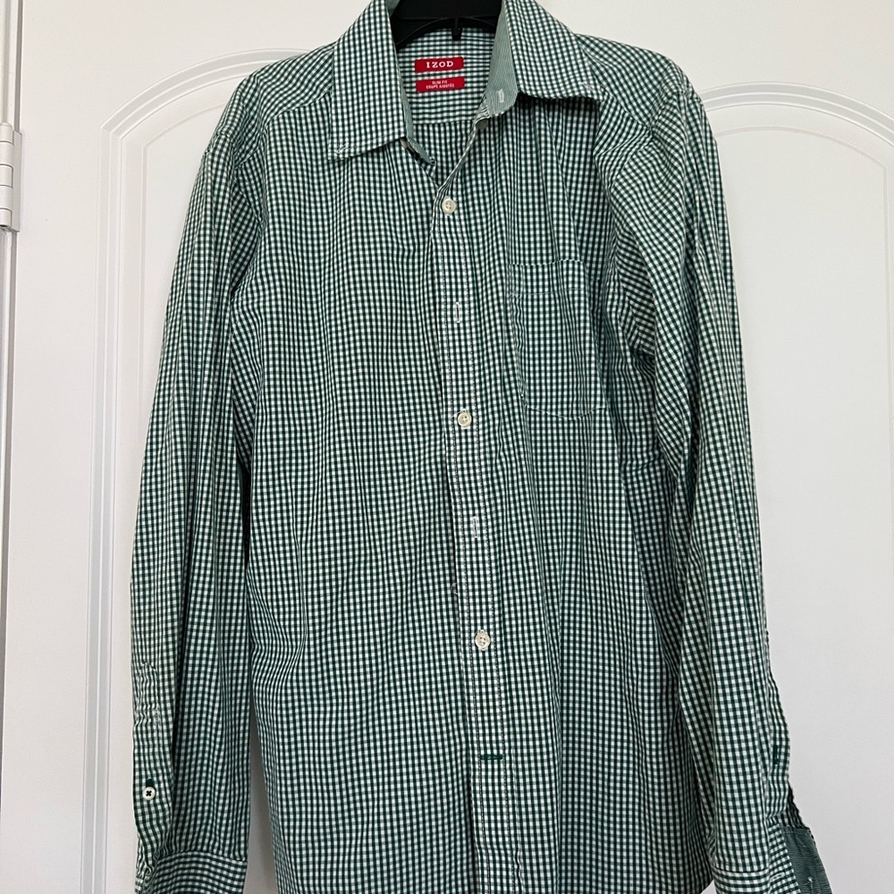 Izod Men's Green Checkered Button Down Shirt
